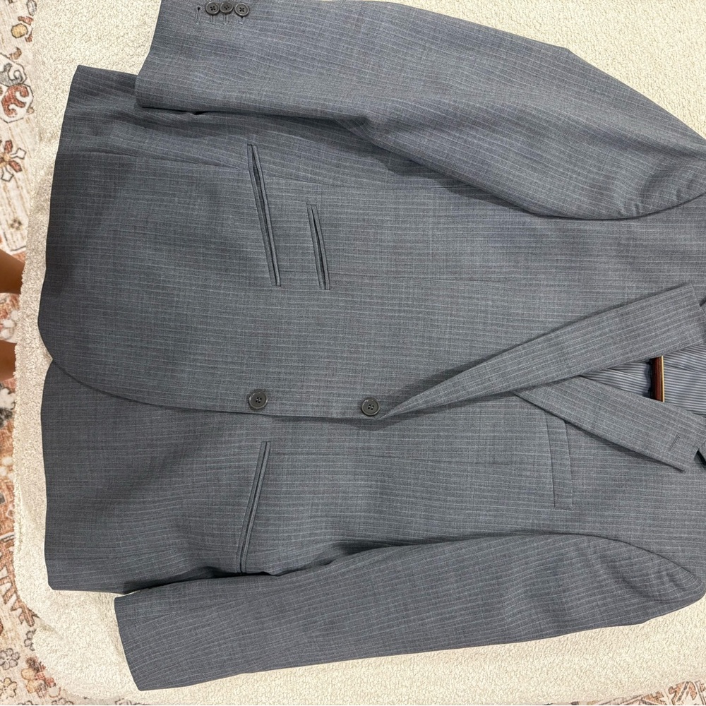 Parc 81 Mens Gray Blazer with thin stripes